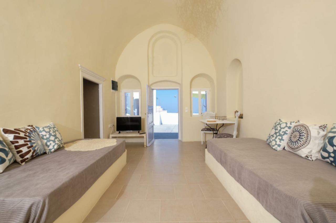 Deltami Santorini Leilighet Pýrgos Eksteriør bilde